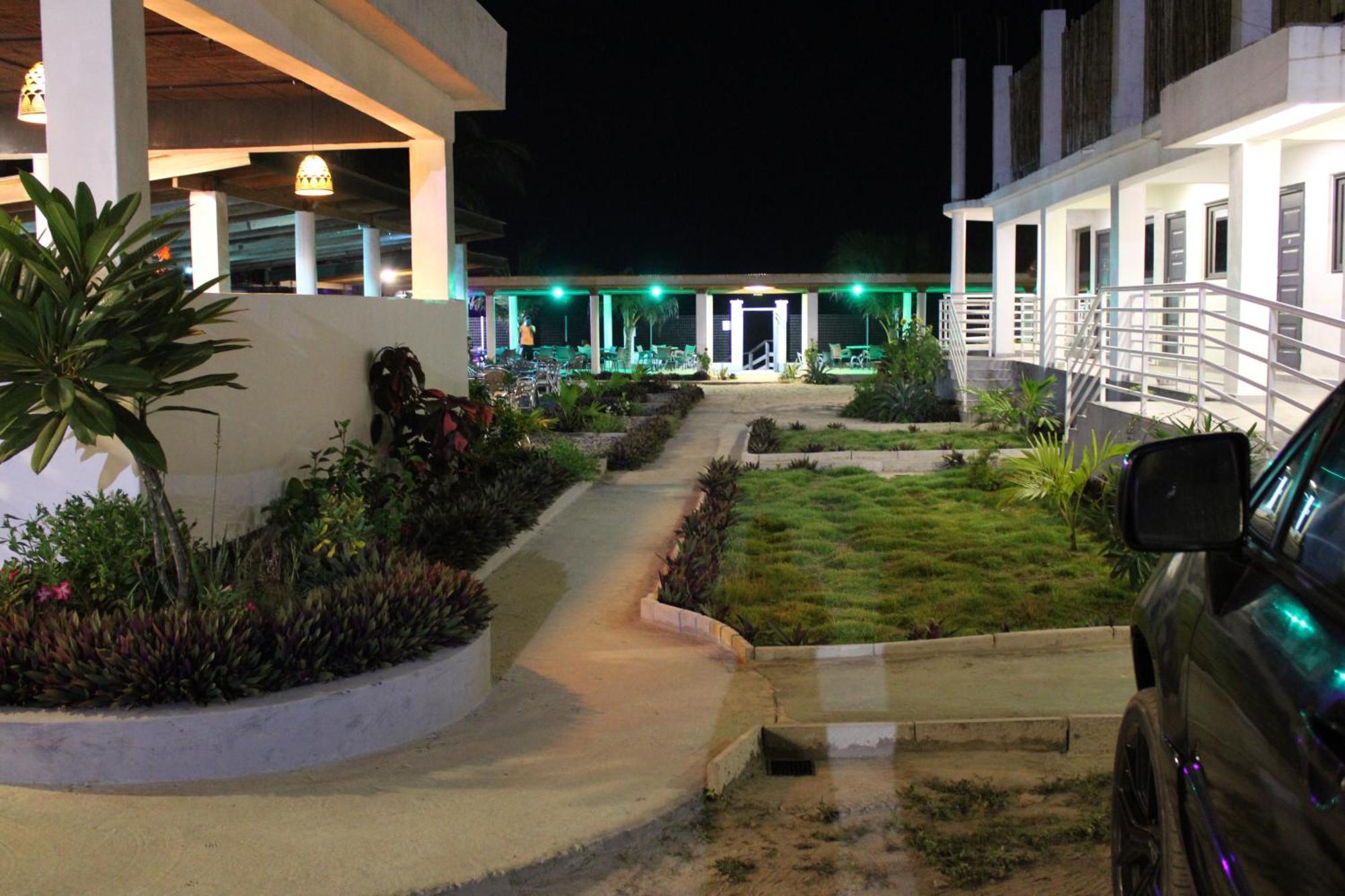 Kai Kai Beach Resort Kokrobite 외부 사진